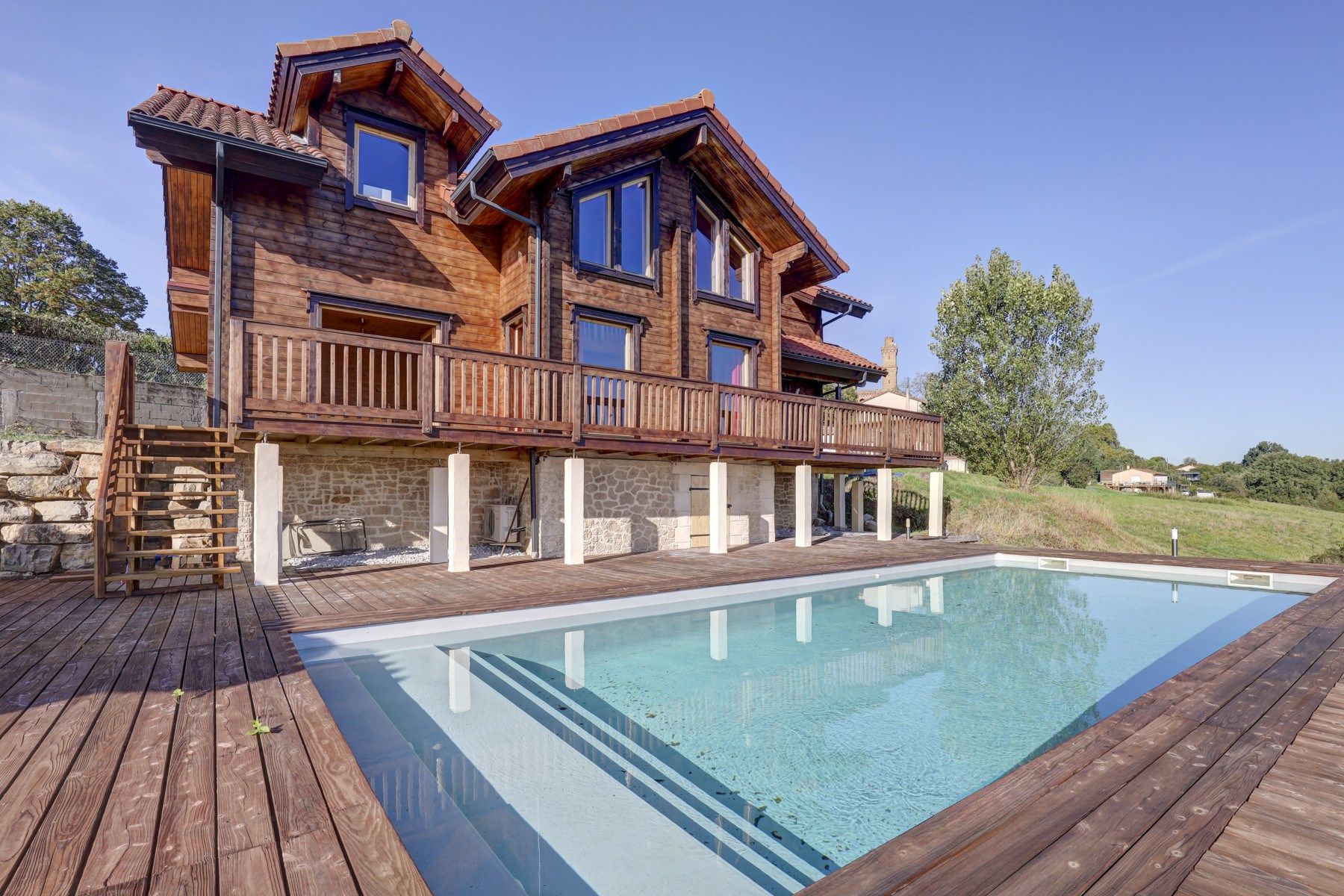 house 6 Rooms for sale on GRAZAC (81800)