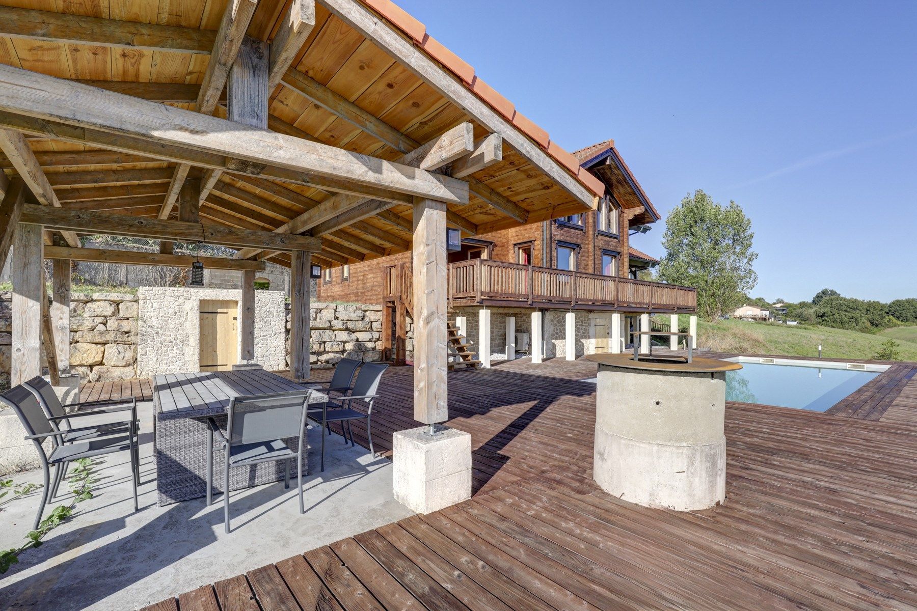 house 6 Rooms for sale on GRAZAC (81800)