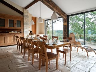 castle 12 Rooms for sale on AGEN (47000)