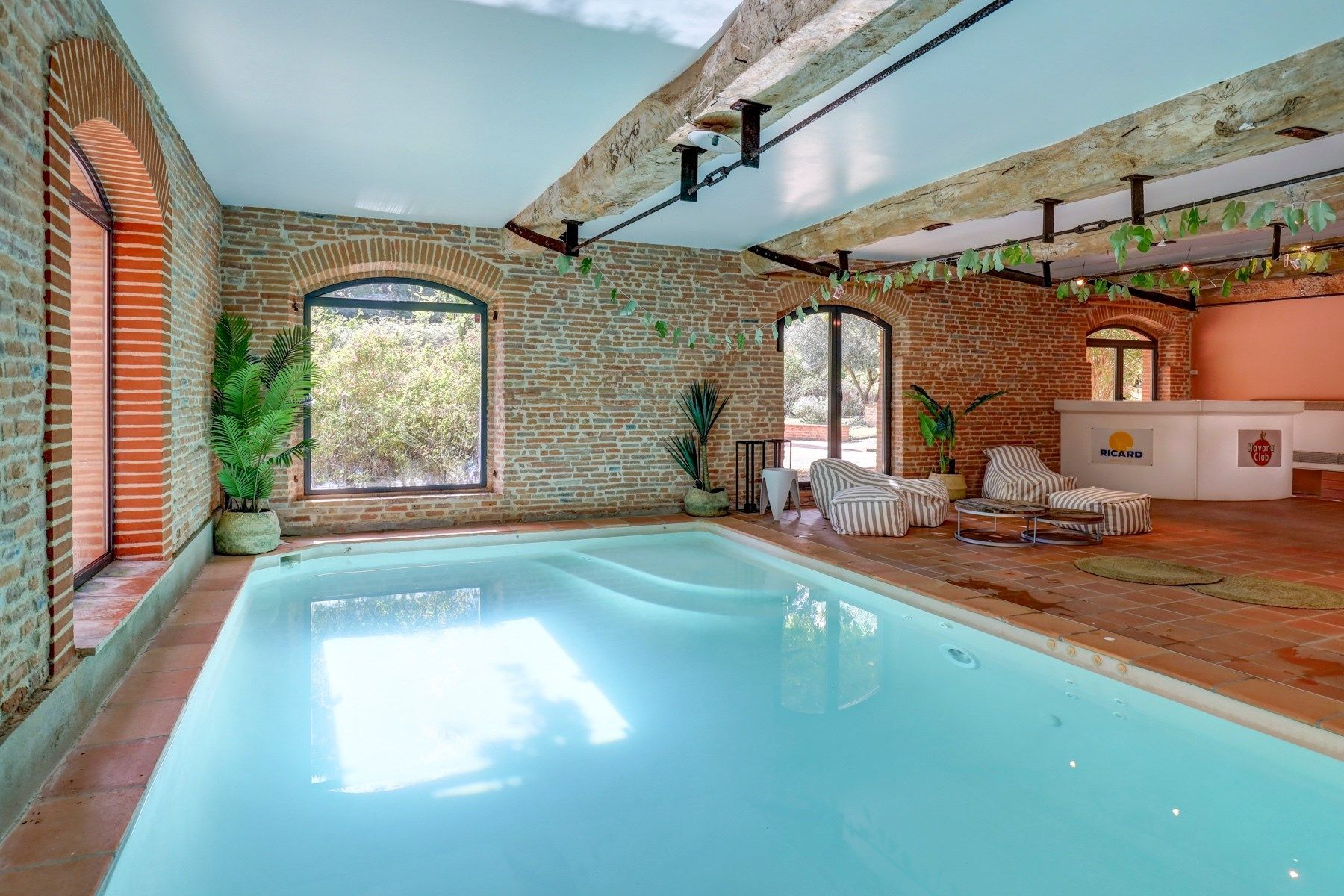 house 12 Rooms for sale on LAYRAC SUR TARN (31340)