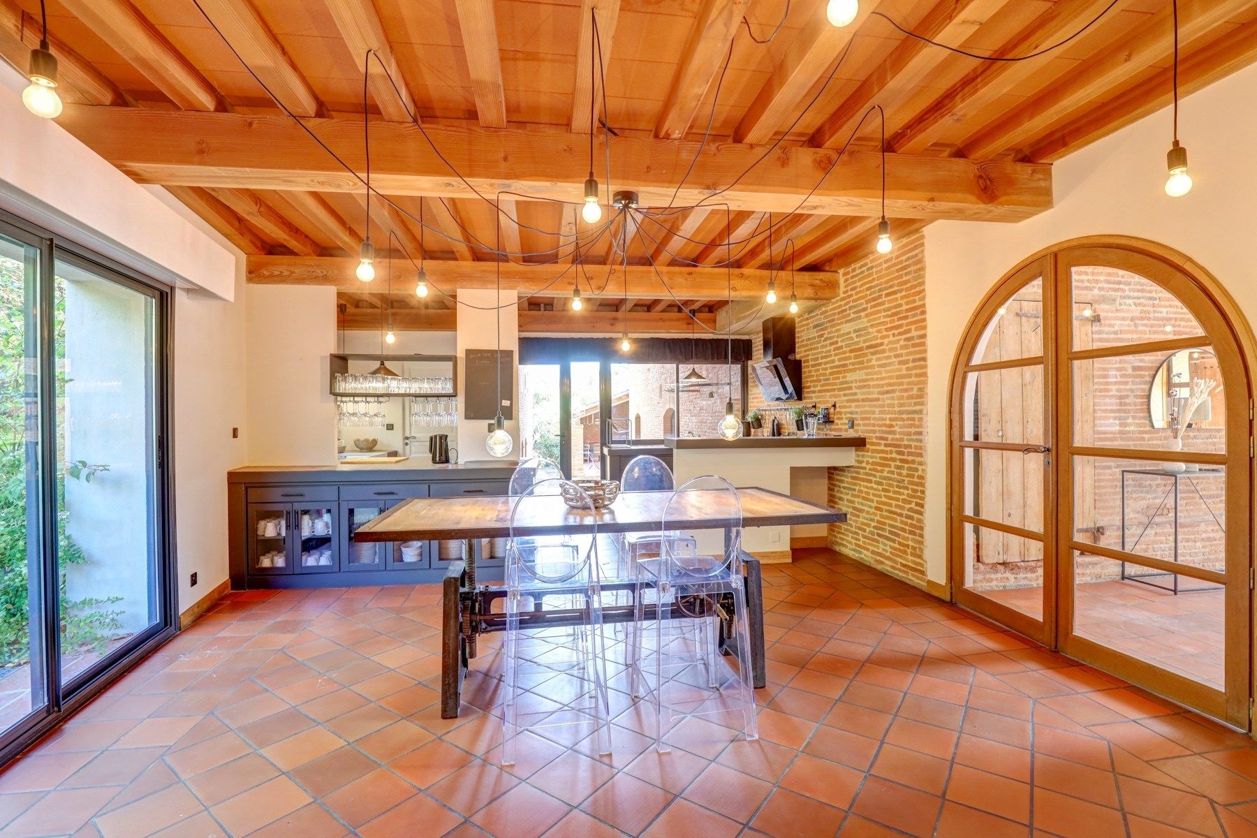 maison 12 Pièces en vente sur LAYRAC SUR TARN (31340)