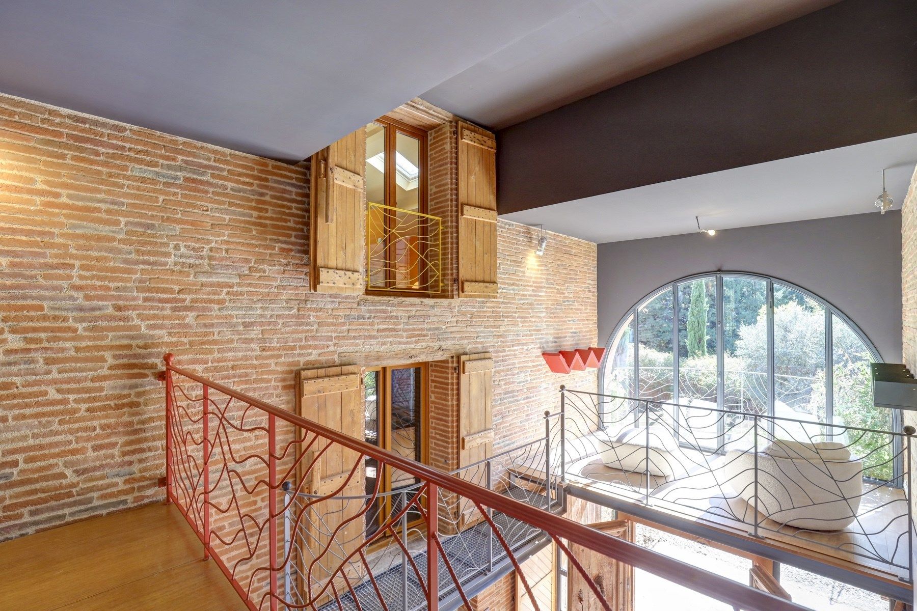 house 12 Rooms for sale on LAYRAC SUR TARN (31340)