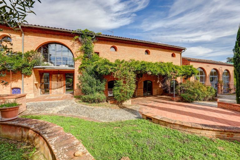 maison 12 Pièces en vente sur LAYRAC SUR TARN (31340)