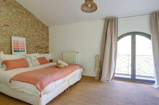 house 12 Rooms for sale on LAYRAC SUR TARN (31340)