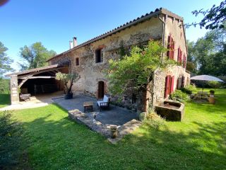 house 8 Rooms for sale on DOURGNE (81110)