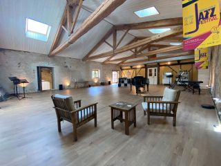 house 8 Rooms for sale on DOURGNE (81110)