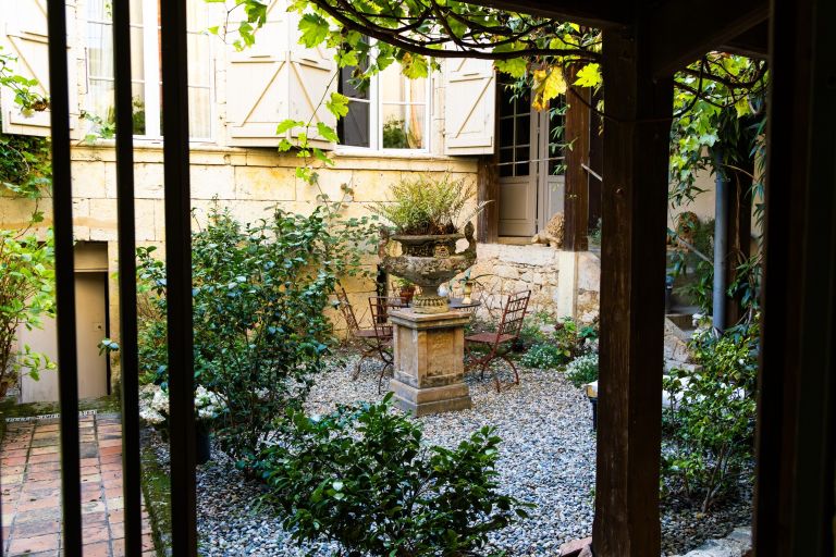 hôtel particulier 10 Pièces en vente sur LECTOURE (32700)