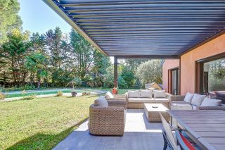 house 8 Rooms for sale on TOULOUSE (31000)