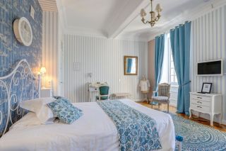 maison 15 Pièces en vente sur MAZAMET (81200)