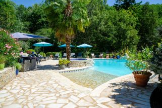 maison de maître 14 Pièces en vente sur DURAVEL (46700)