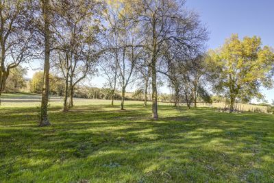 Vente Maison L'Isle-Jourdain 7 Pièces 296 m²