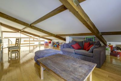 Vente Maison L'Isle-Jourdain 7 Pièces 296 m²