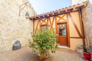 castle 12 Rooms for sale on LARROQUE ENGALIN (32480)