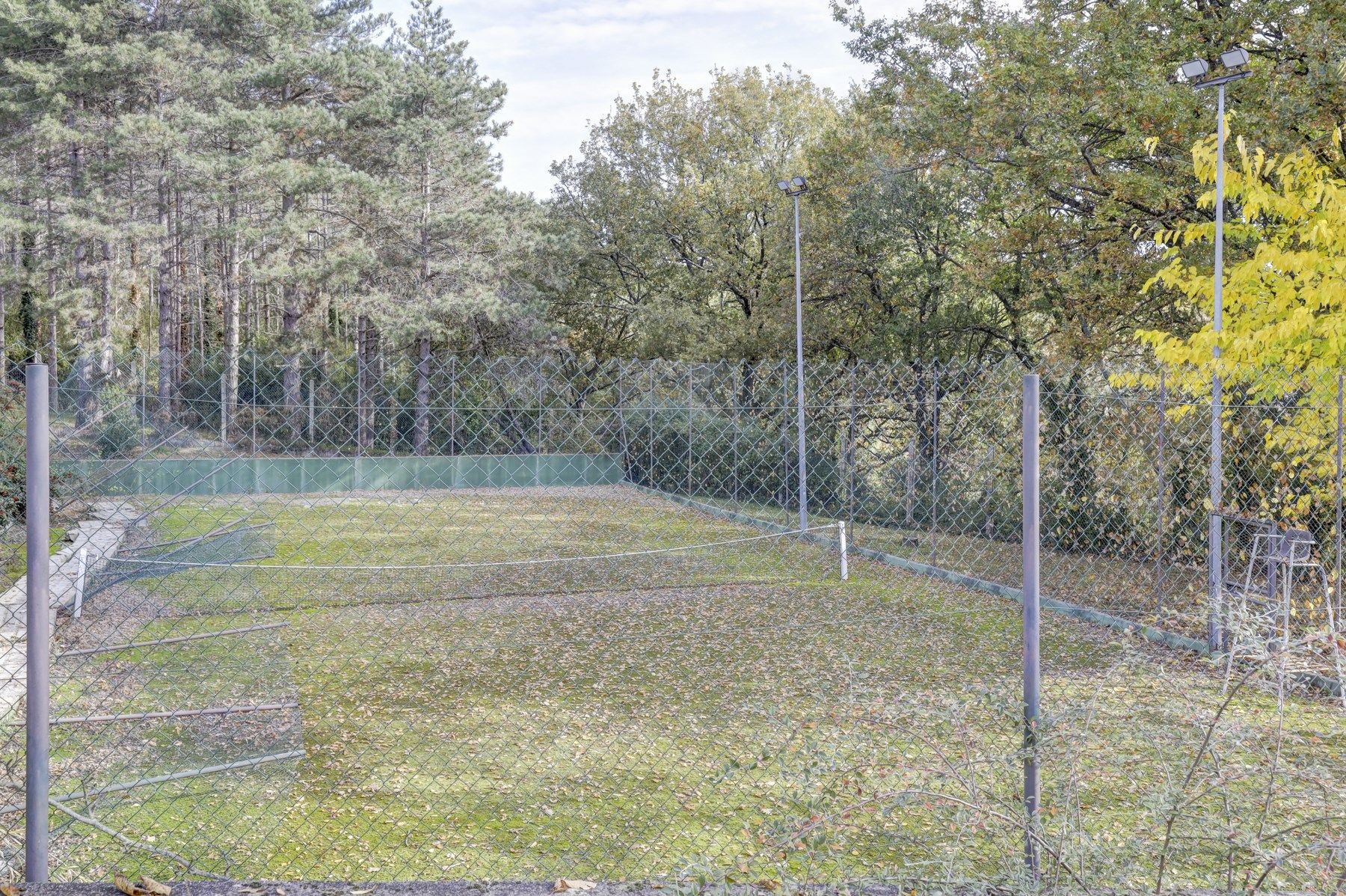 maison 10 Pièces en vente sur GIROUSSENS (81500)