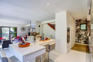 house 8 Rooms for sale on TOULOUSE (31000)