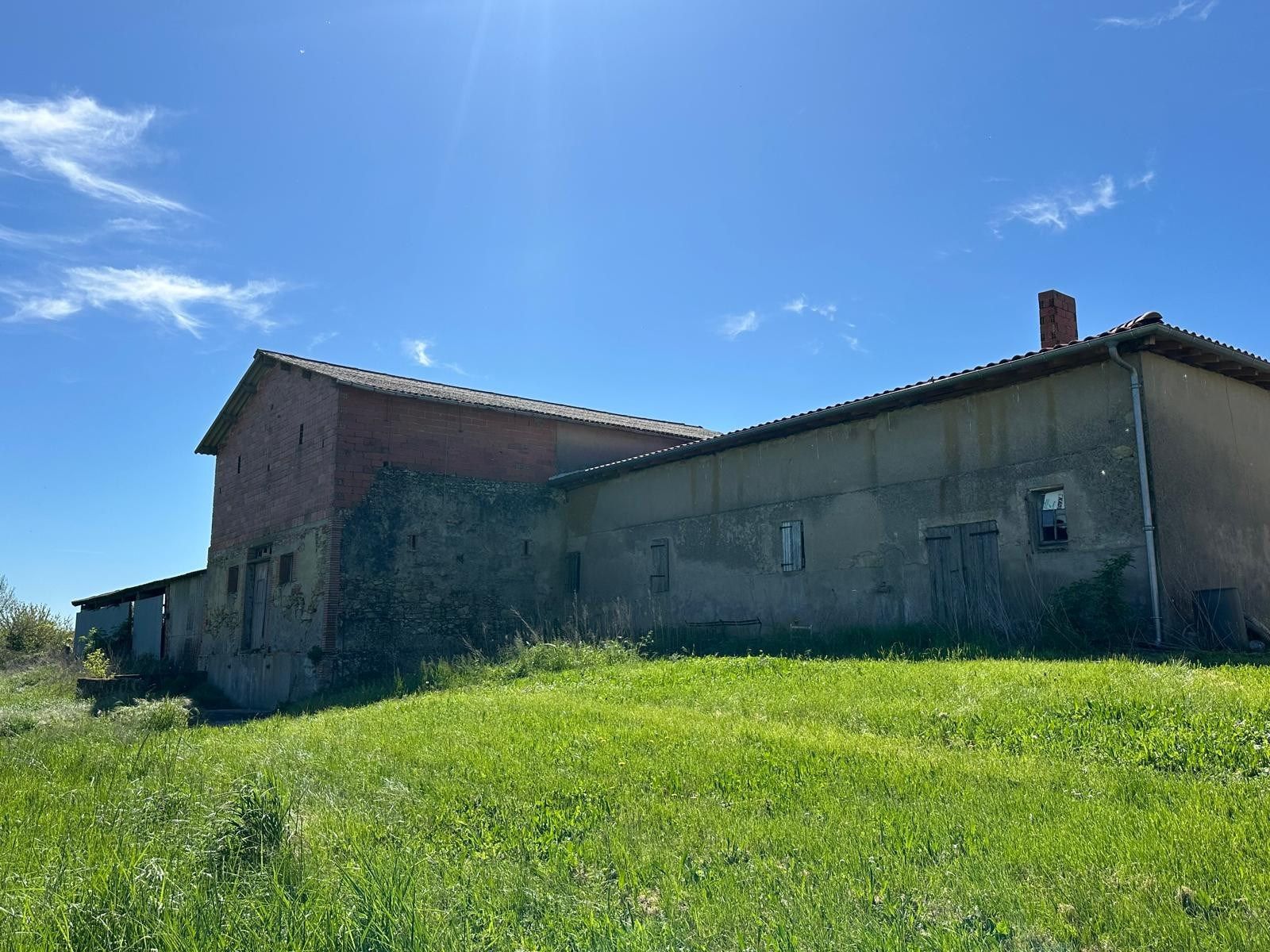 propriété 10 Pièces en vente sur VERFEIL (31590)