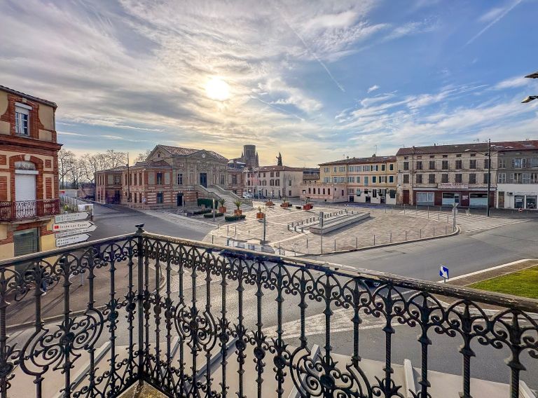 immeuble Art Déco en vente sur LAVAUR (81500)