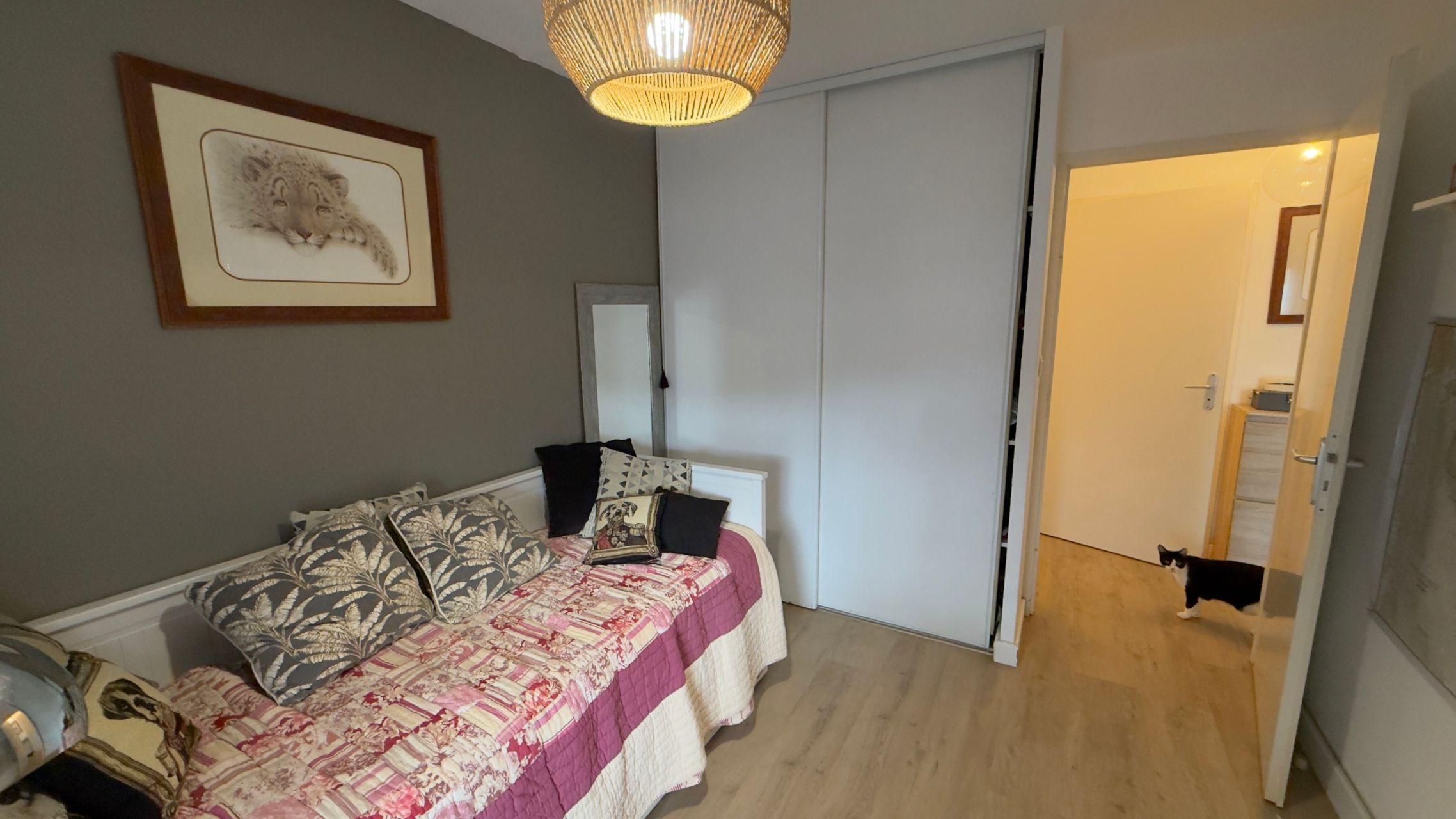 apartment 3 Rooms for sale on AUCAMVILLE (31140)