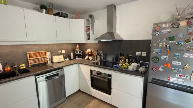 apartment 3 Rooms for sale on AUCAMVILLE (31140)
