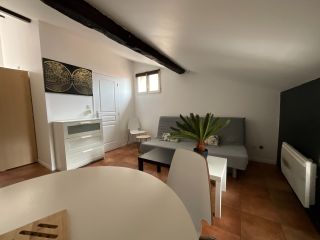 studio for rent on LAVAUR (81500)