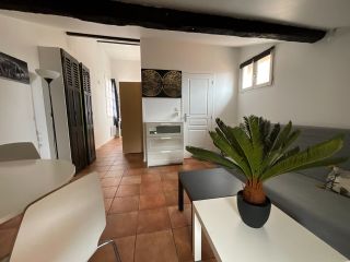 studio for rent on LAVAUR (81500)