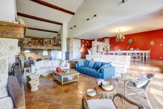 corps de ferme 14 Pièces en vente sur BONREPOS RIQUET (31590)