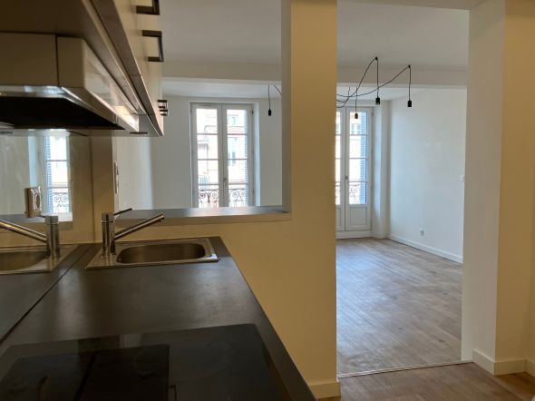 Rental Apartment Lavaur 3&nbsp;Rooms 66&nbsp;m²