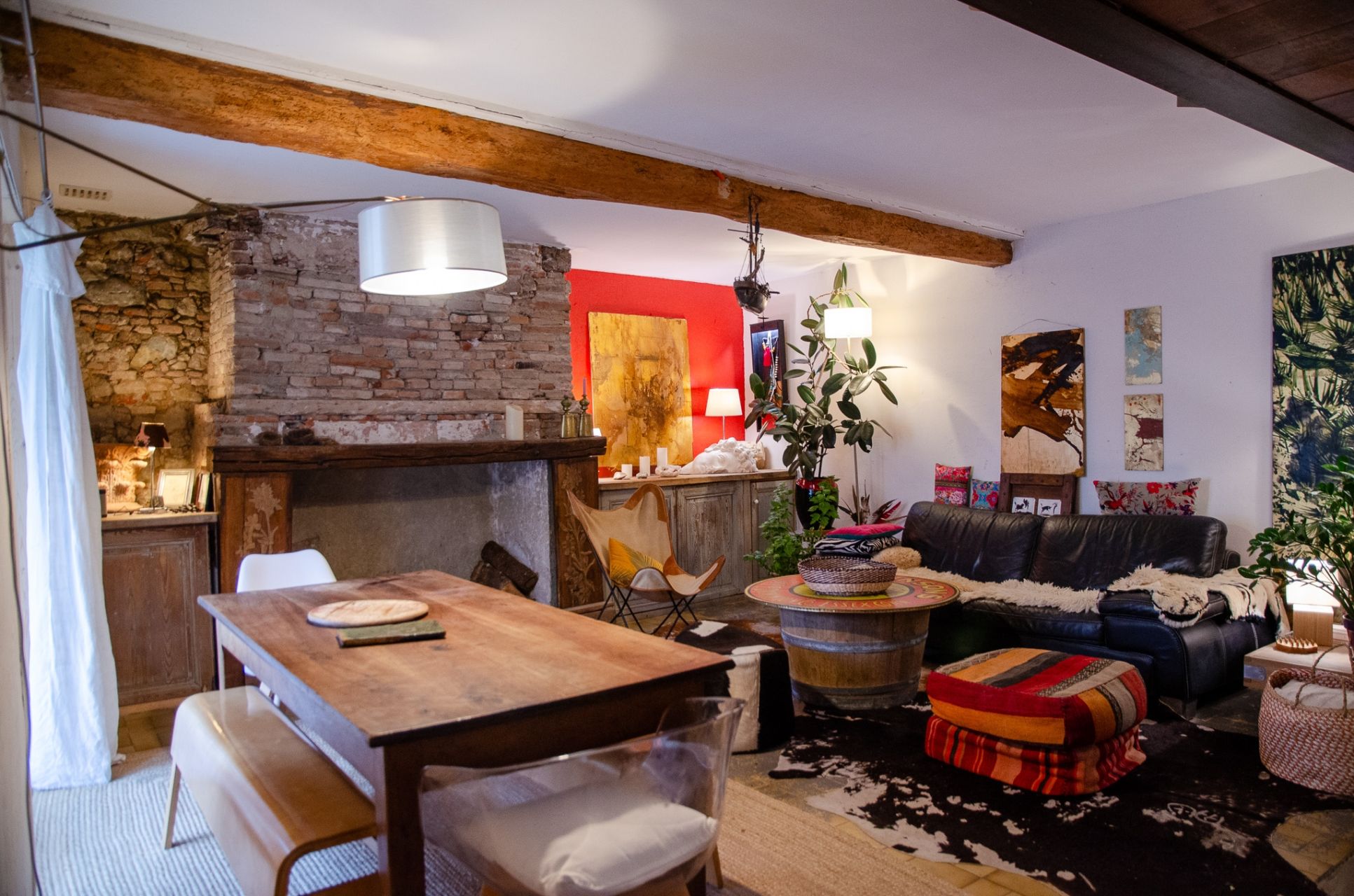 house 7 Rooms for sale on LAVAUR (81500)