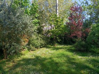 house 7 Rooms for sale on LAVAUR (81500)