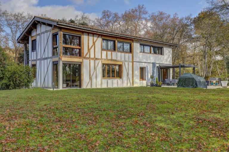 maison 7 Pièces en vente sur ST SULPICE LA POINTE (81370)