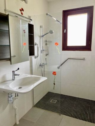 house 4 Rooms for rent on LAVAUR (81500)