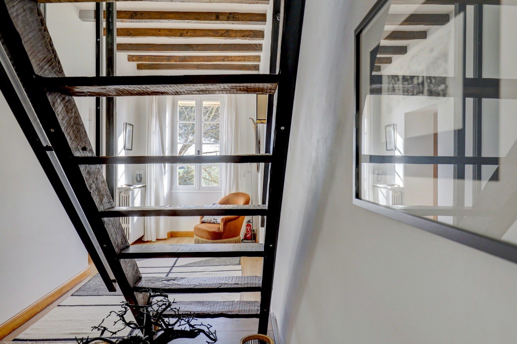 house 12 Rooms for sale on LAVAUR (81500)