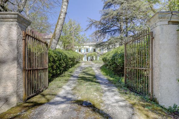 Vente Maison de maître Castres 7&nbsp;Pièces 355&nbsp;m²