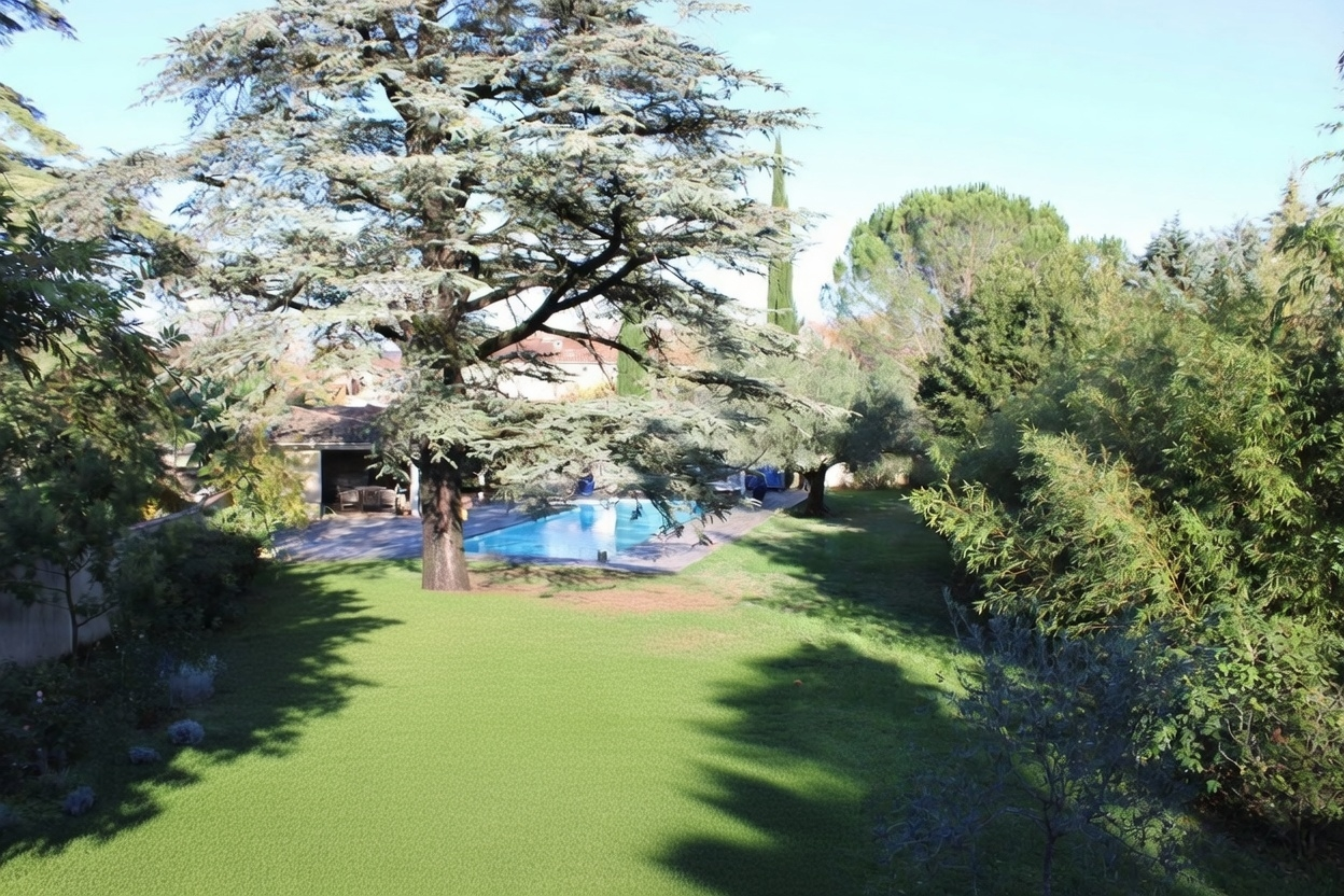 maison de ville 15 Pièces en vente sur CASTRES (81100)