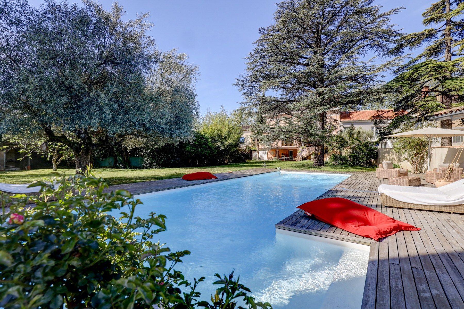 maison de ville 15 Pièces en vente sur CASTRES (81100)