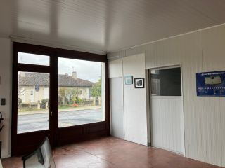 commercial local for rent on LAVAUR (81500)