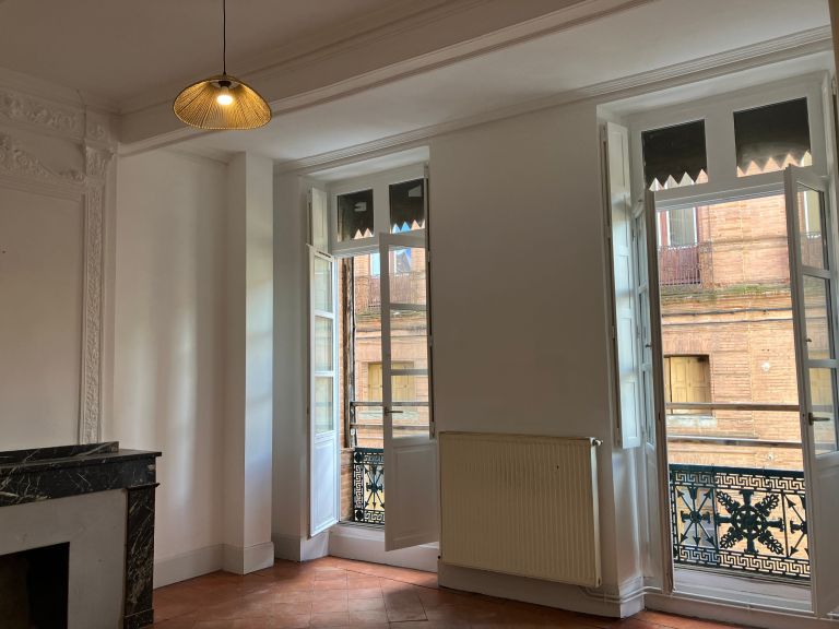 appartement 3 Pièces en location sur LAVAUR (81500)