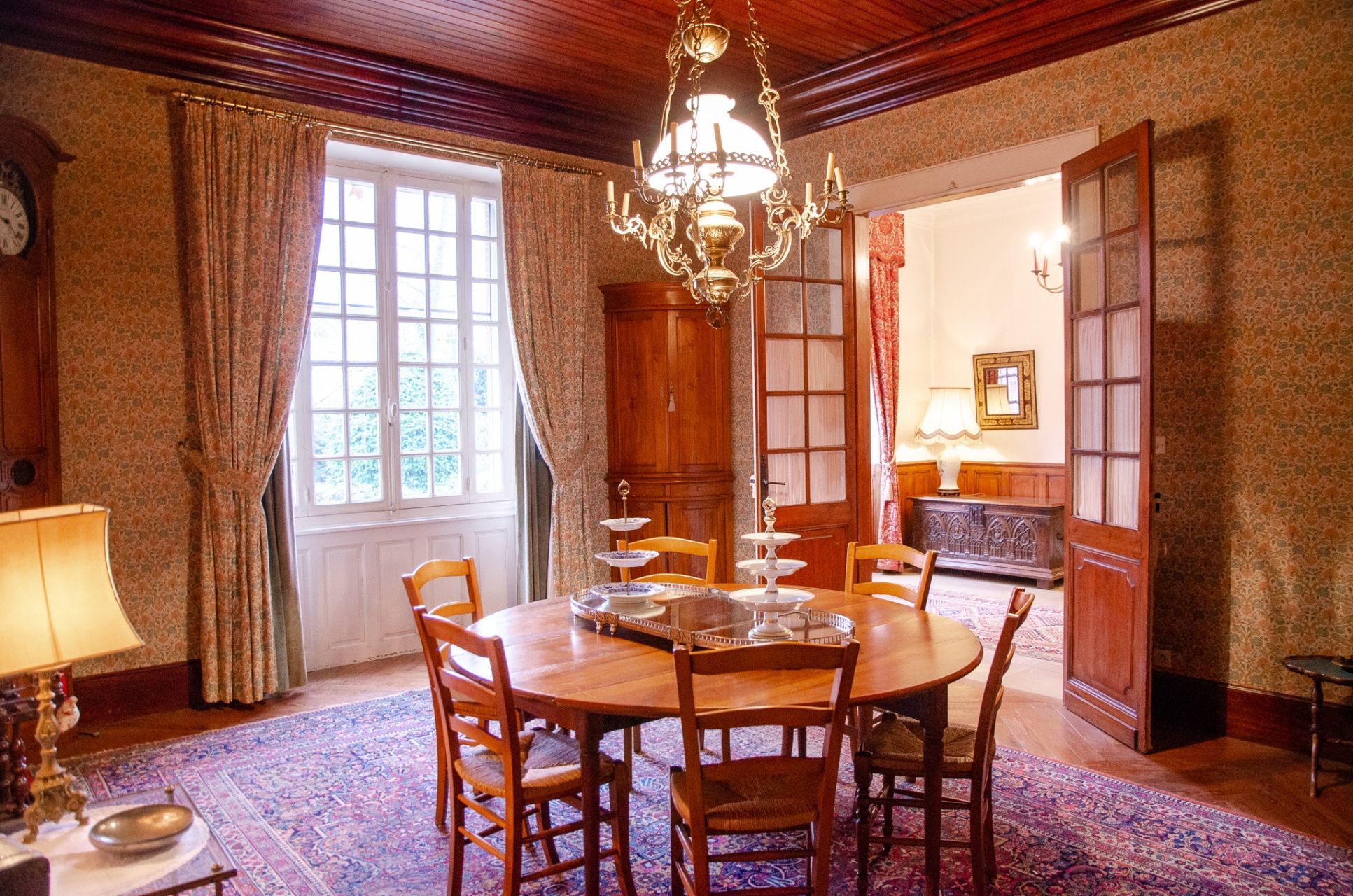 house 16 Rooms for sale on CASTRES (81100)