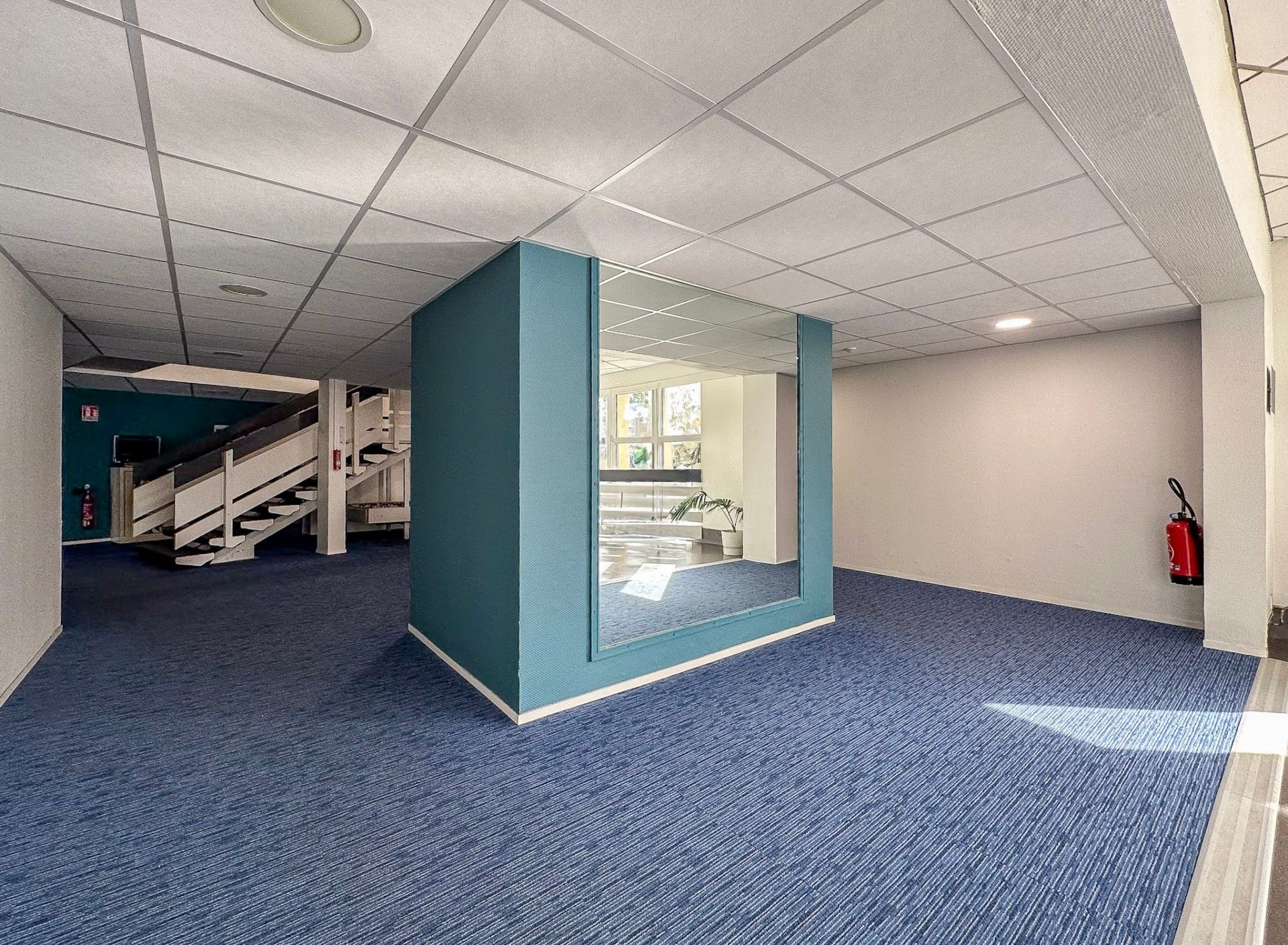 building for sale on CASTRES (81100)