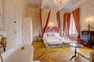 castle 50 Rooms for sale on CARCASSONNE (11000)