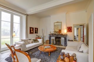 house 12 Rooms for sale on PUYLAURENS (81700)