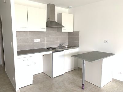 Rental Apartment Lavaur 2&nbsp;Rooms 35&nbsp;m²