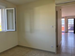 apartment 2 Rooms for rent on LAVAUR (81500)