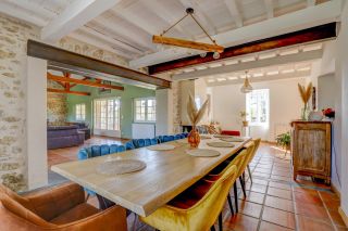 house 6 Rooms for sale on LAVAUR (81500)