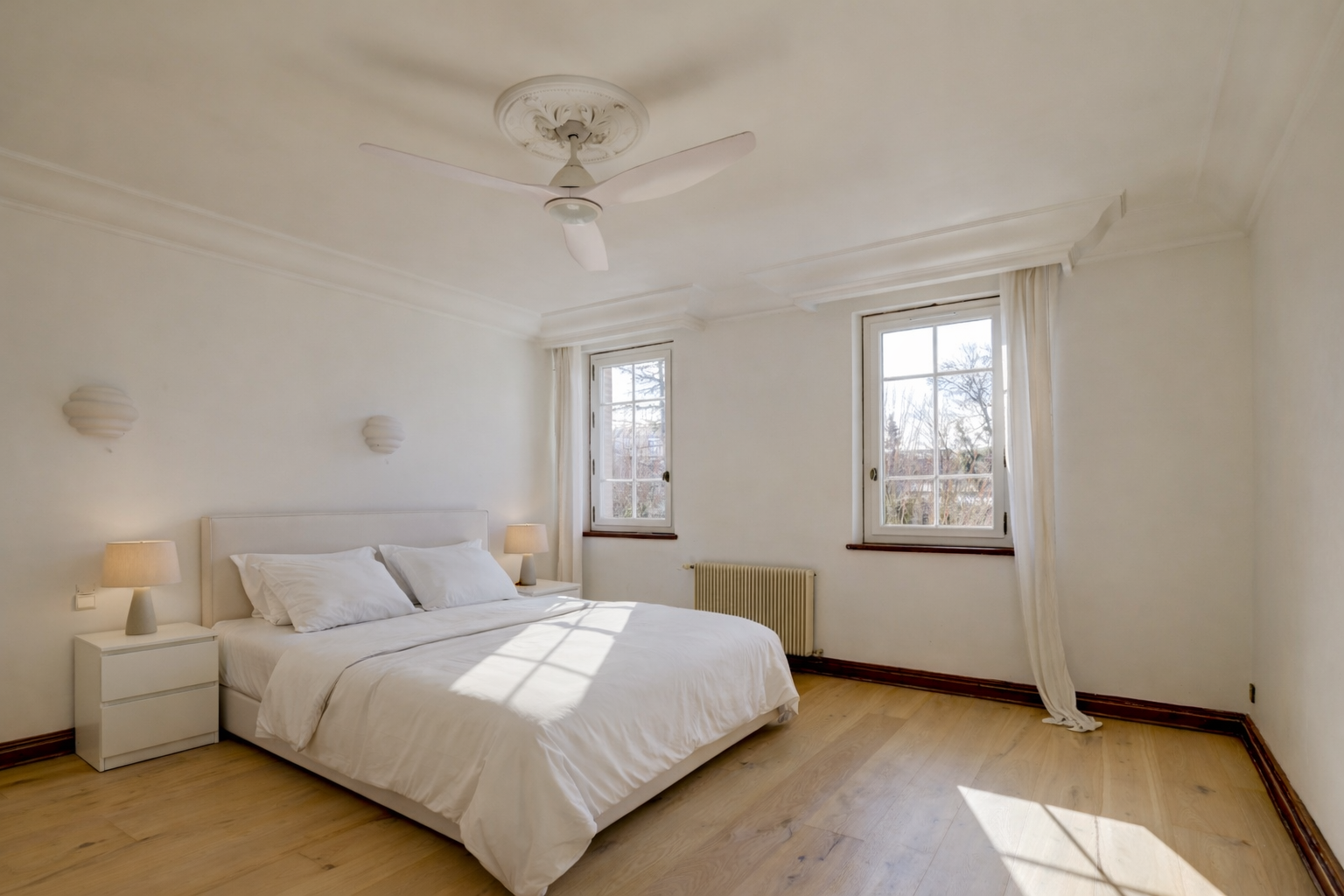 house 20 Rooms for sale on GAILLAC (81600)