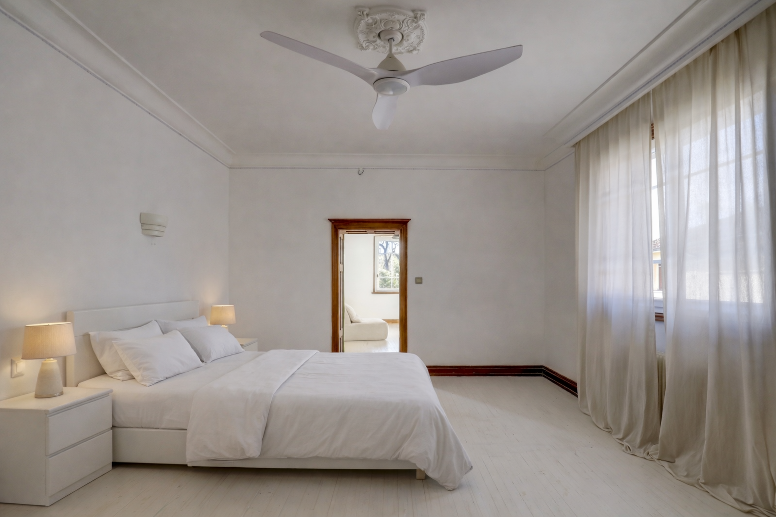 house 20 Rooms for sale on GAILLAC (81600)