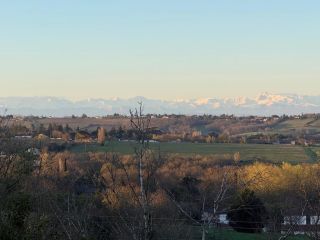 house 4 Rooms for sale on VIGOULET AUZIL (31320)