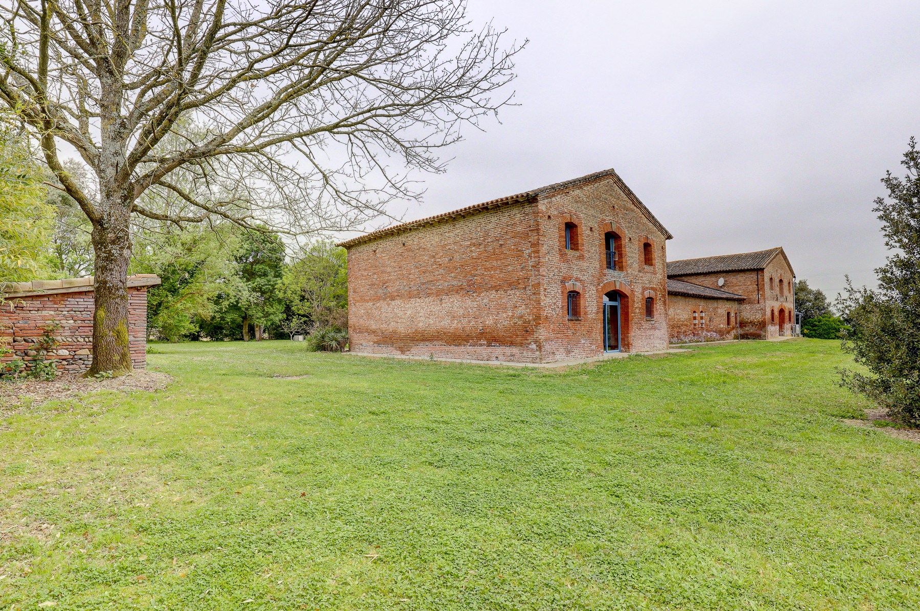 maison 10 Pièces en vente sur ST PIERRE DE LAGES (31570)