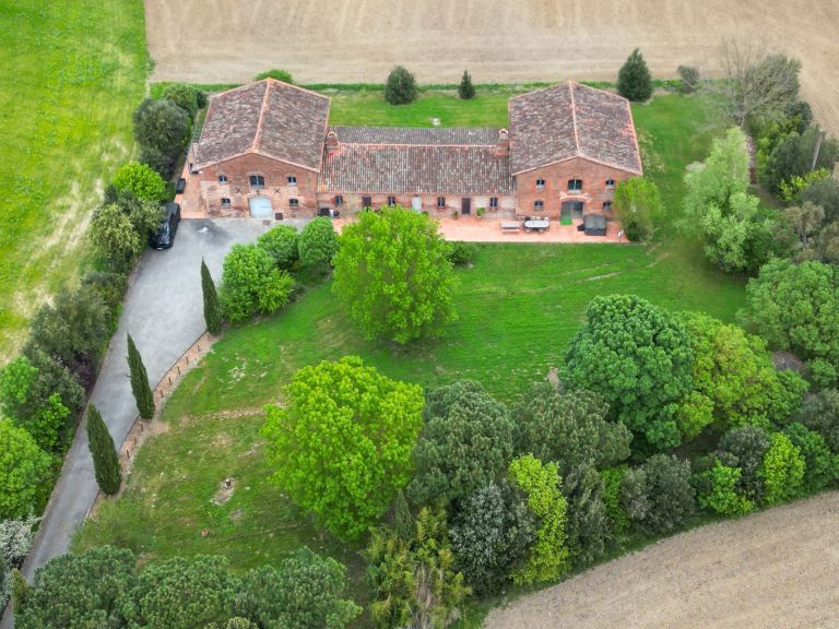 maison 10 Pièces en vente sur ST PIERRE DE LAGES (31570)