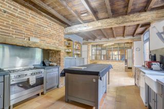 maison 10 Pièces en vente sur ST PIERRE DE LAGES (31570)